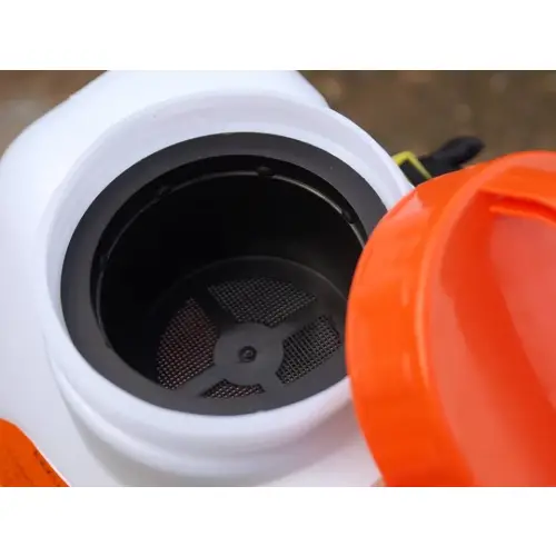 Opryskiwacz akumulatorowy 18L Fuxtec AD18 12V 8Ah FX-AD18 - zdjęcie 12